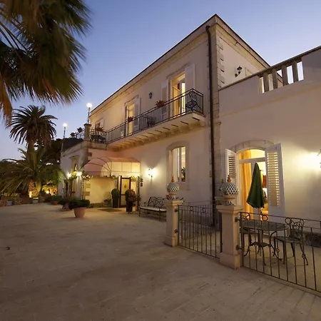 Charme Principe Fitalia 4*